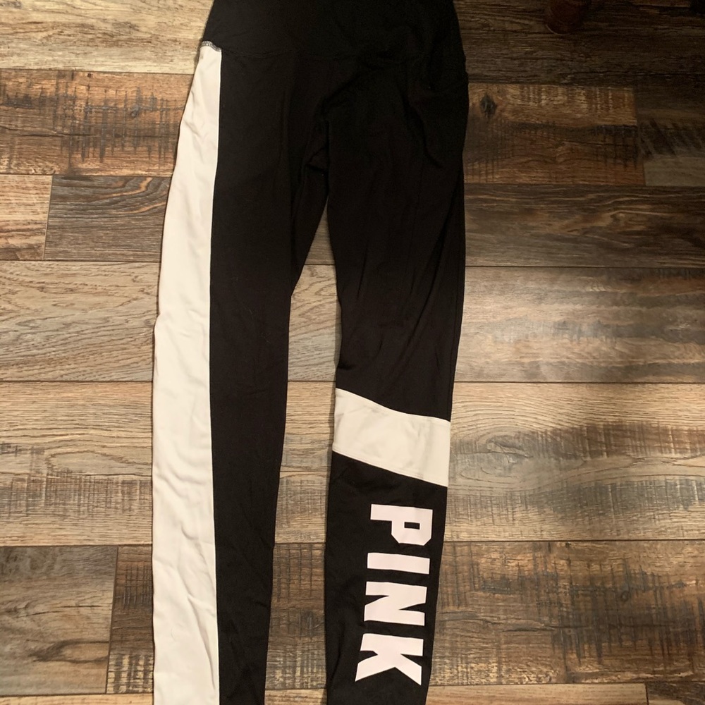 Black and white Pink leggings